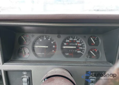 1991 Jeep Cherokee Laredo z USA, uszkodzony, nr VIN 1J4FJ58S3ML563620